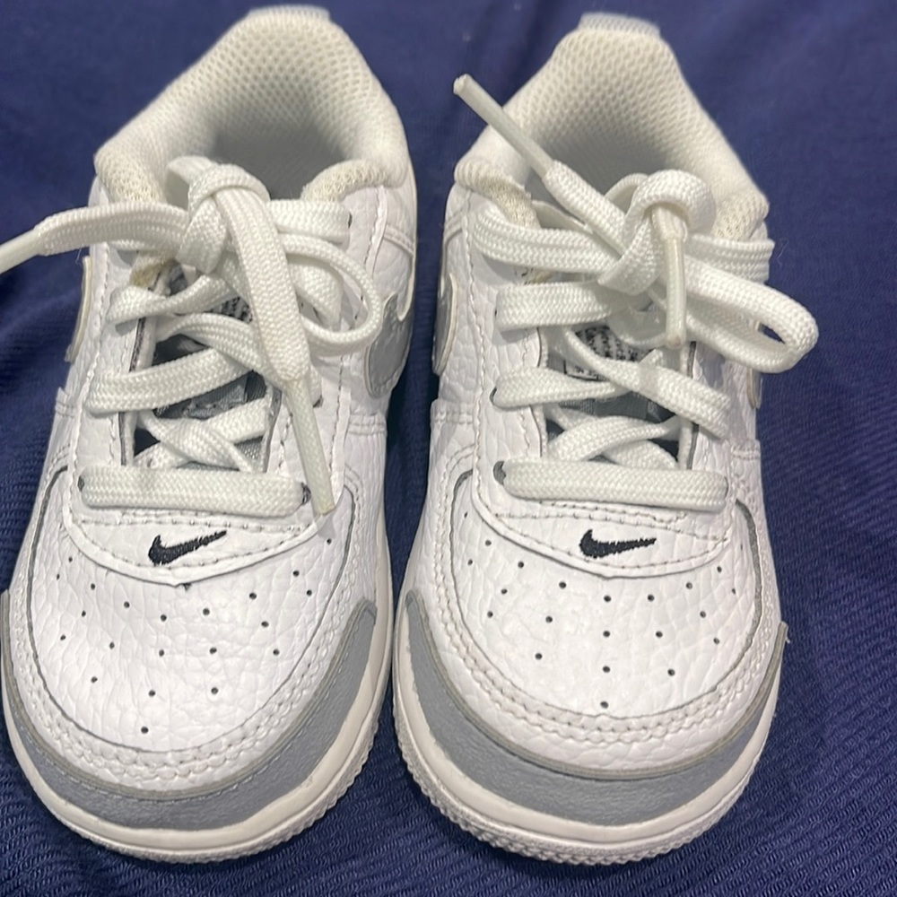 Toddler shoes
